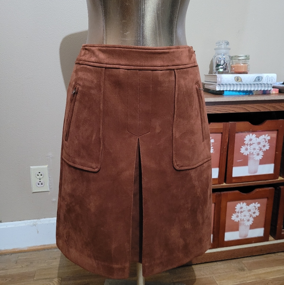 Skirt with pockets (　･ัω･ั )